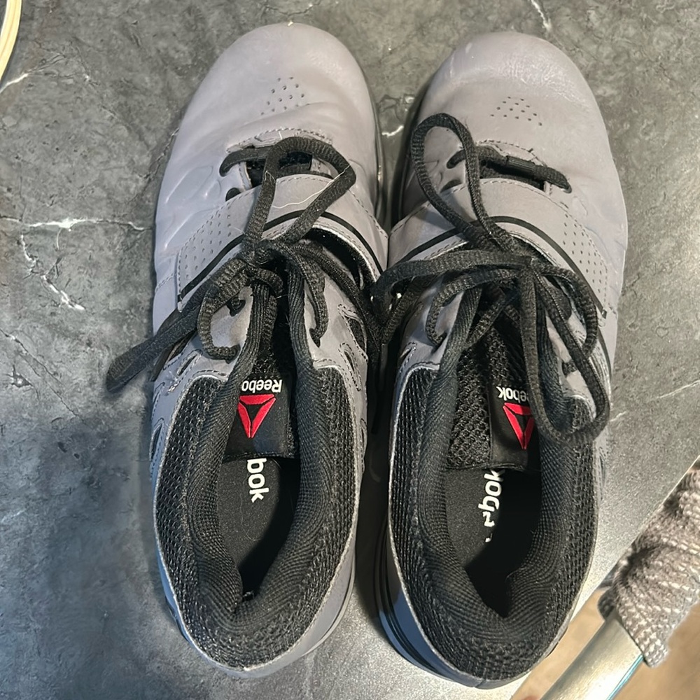Reebok lifters